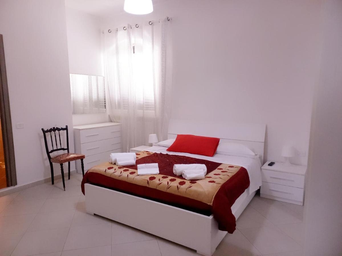 Casa Eraldo Hotel Castellaccia ภายนอก รูปภาพ