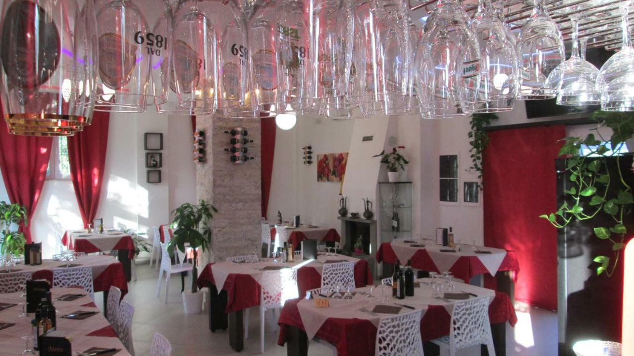 Casa Eraldo Hotel Castellaccia ภายนอก รูปภาพ